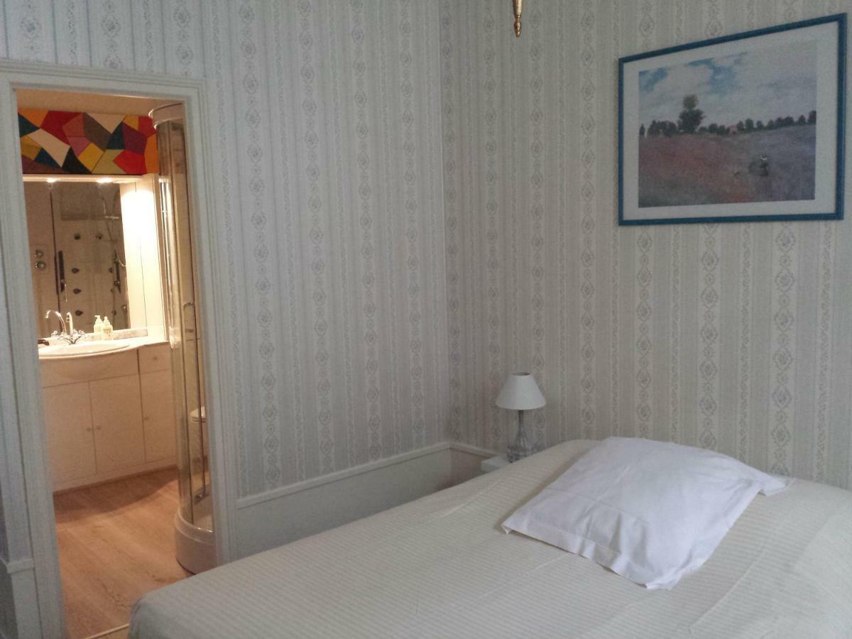 Bed and Breakfast Le Domaine Des Bois Mauze-Thouarsais Номер фото