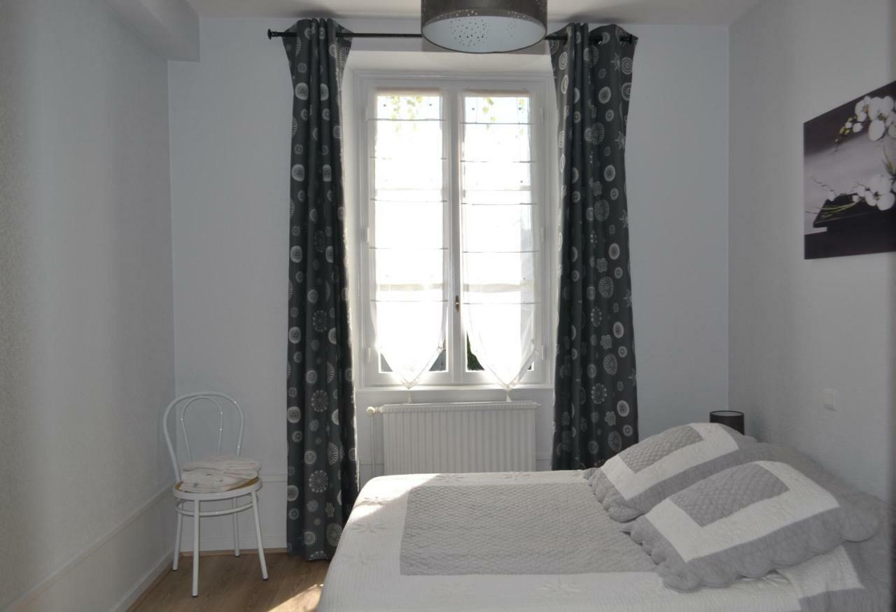 Bed and Breakfast Le Domaine Des Bois Mauze-Thouarsais Екстер'єр фото