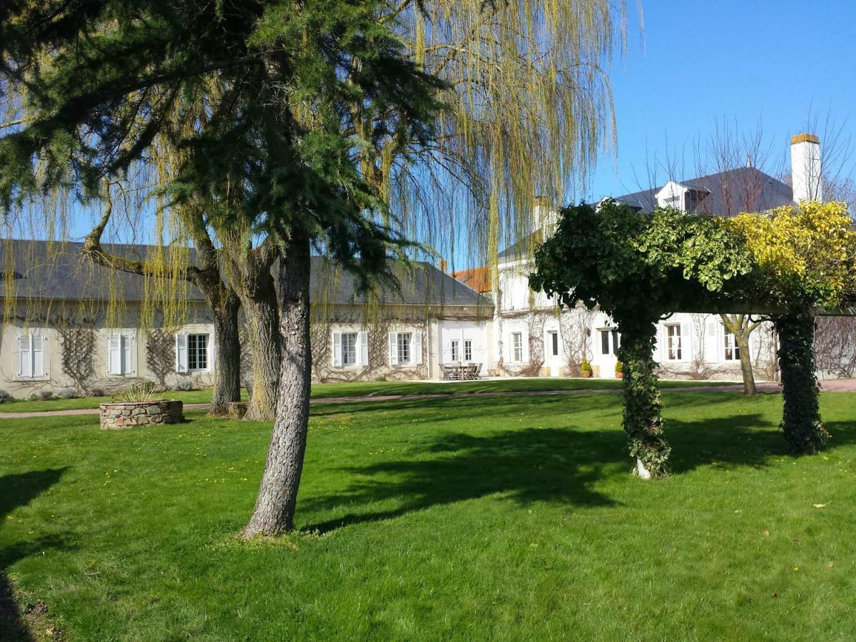 Bed and Breakfast Le Domaine Des Bois Mauze-Thouarsais Екстер'єр фото